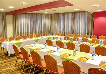 Maxlot Hotel Accra Buitenkant foto