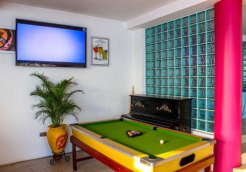 Maxlot Hotel Accra Buitenkant foto